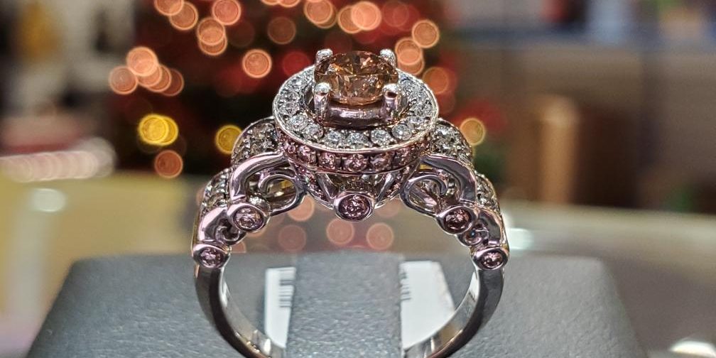 6221a76e861163428c78796d85abf425